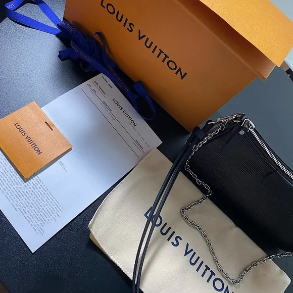 Louis Vuitton | Bags | Louis Vuitton Easy Pouch On Strap  display picture 1